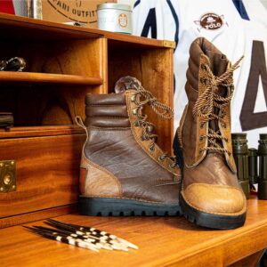 courteney patrol 2-tone